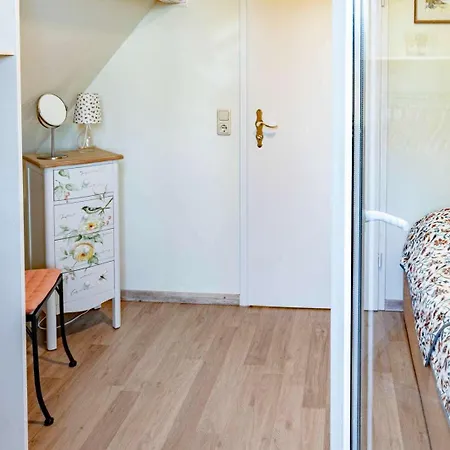 Mandelhaus 1 Mit Boddenblick - & Entspannung In * Saal