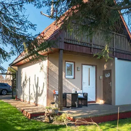 Holiday home Mandelhaus 1 Mit Boddenblick - & Entspannung In Saal